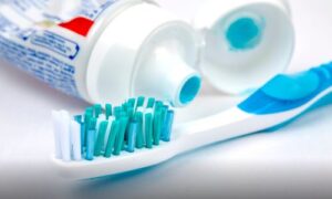 how to choose the right toothpaste